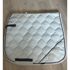Tapis de selle