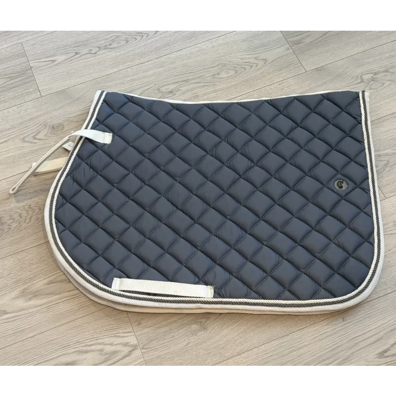 Tapis de selle